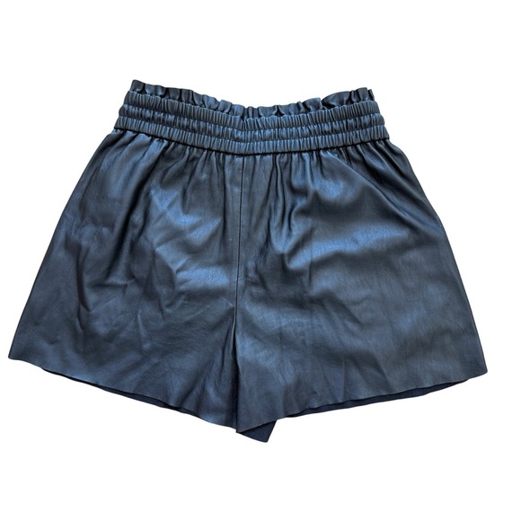 ZARA Faux Leather Black High Waisted Paperbag Shorts Elastic Waist Small S - Picture 3 of 6